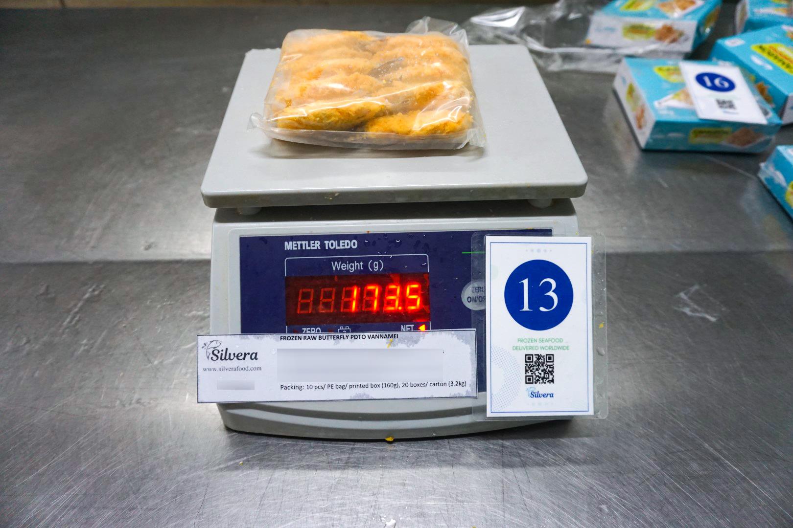 Weight per bag - breaded torpedo vannamei