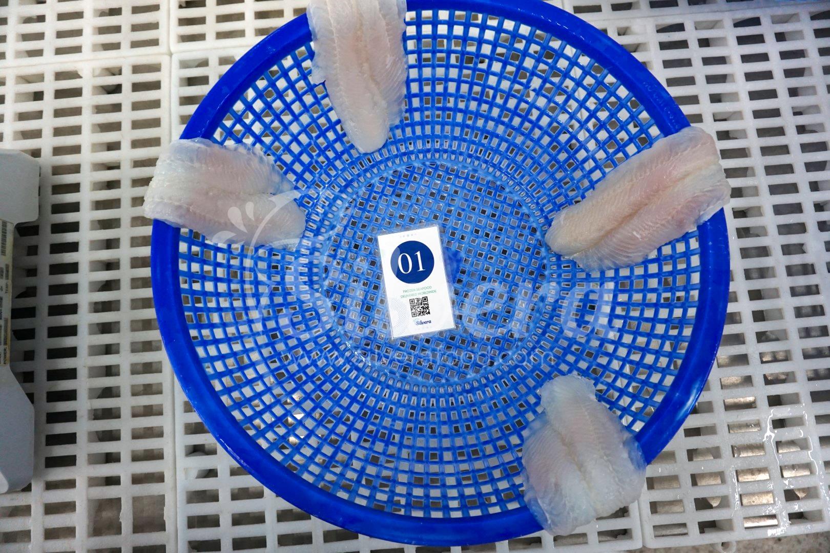 Defrosted ASC pangasius fillets