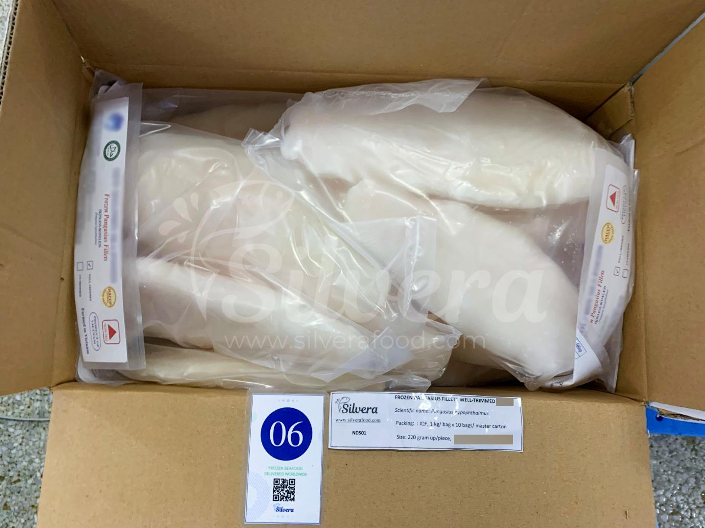 Frozen pangasius fillets in bags