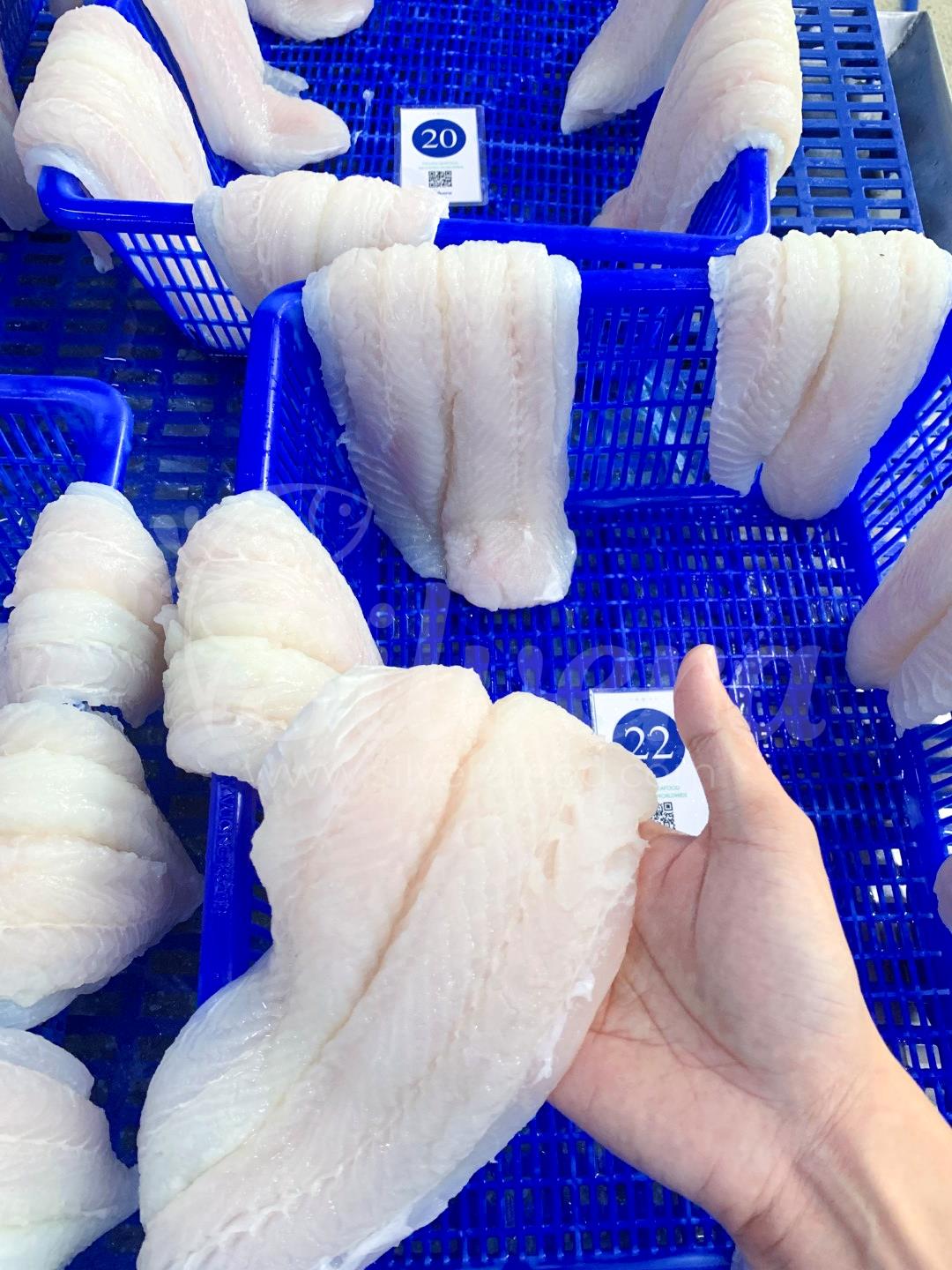 Texture of a defrosted pangasius fillet