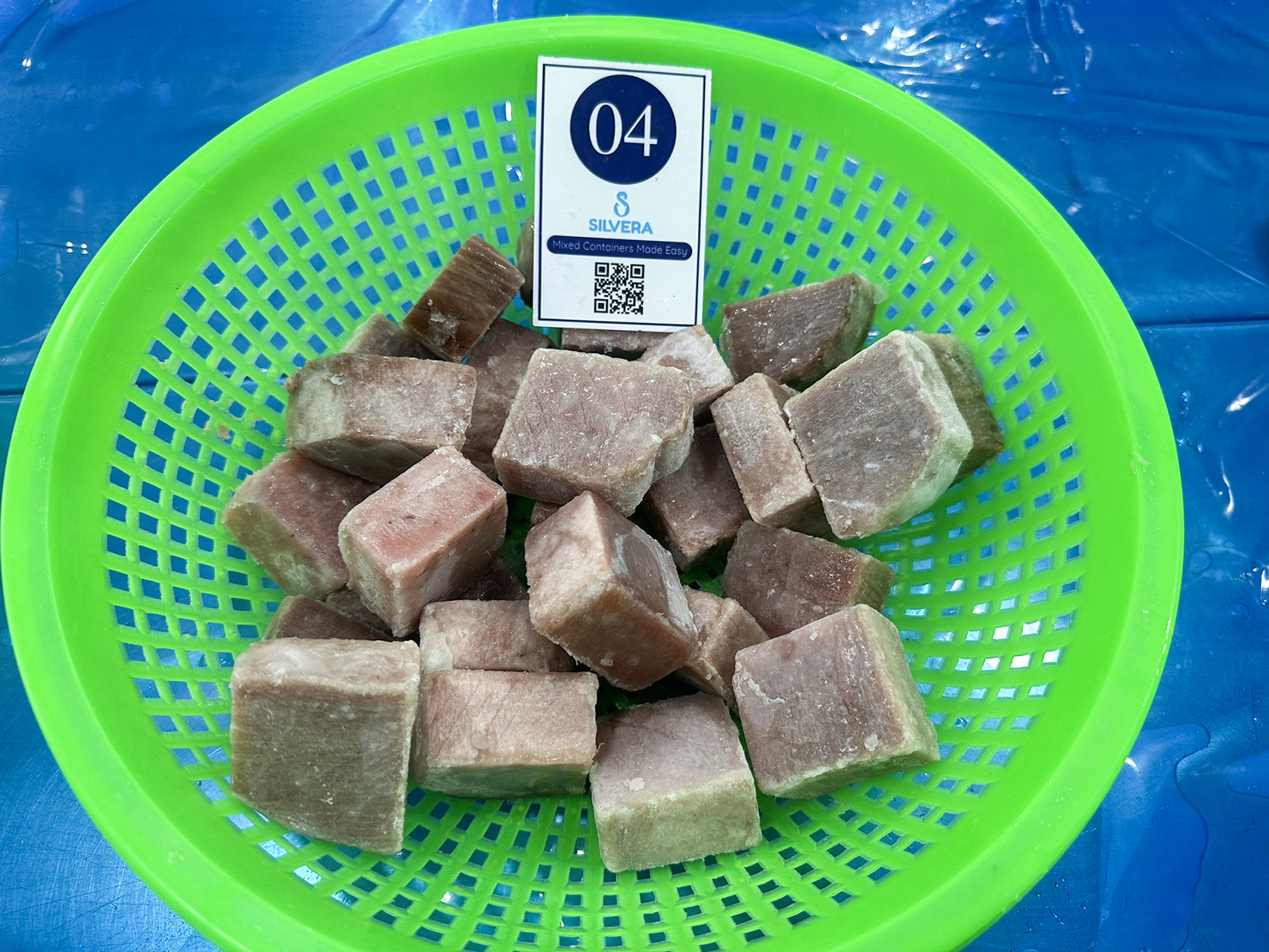 Yellowfin tuna cubes