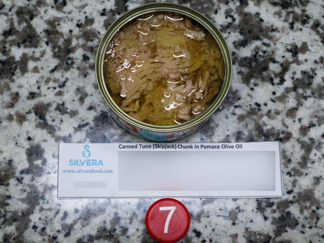 Canned tuna in olive oil