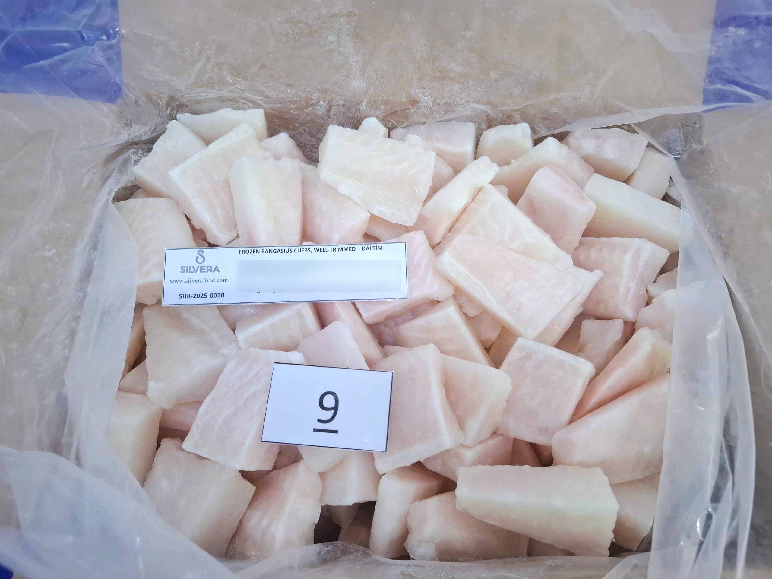 Pangasius cubes