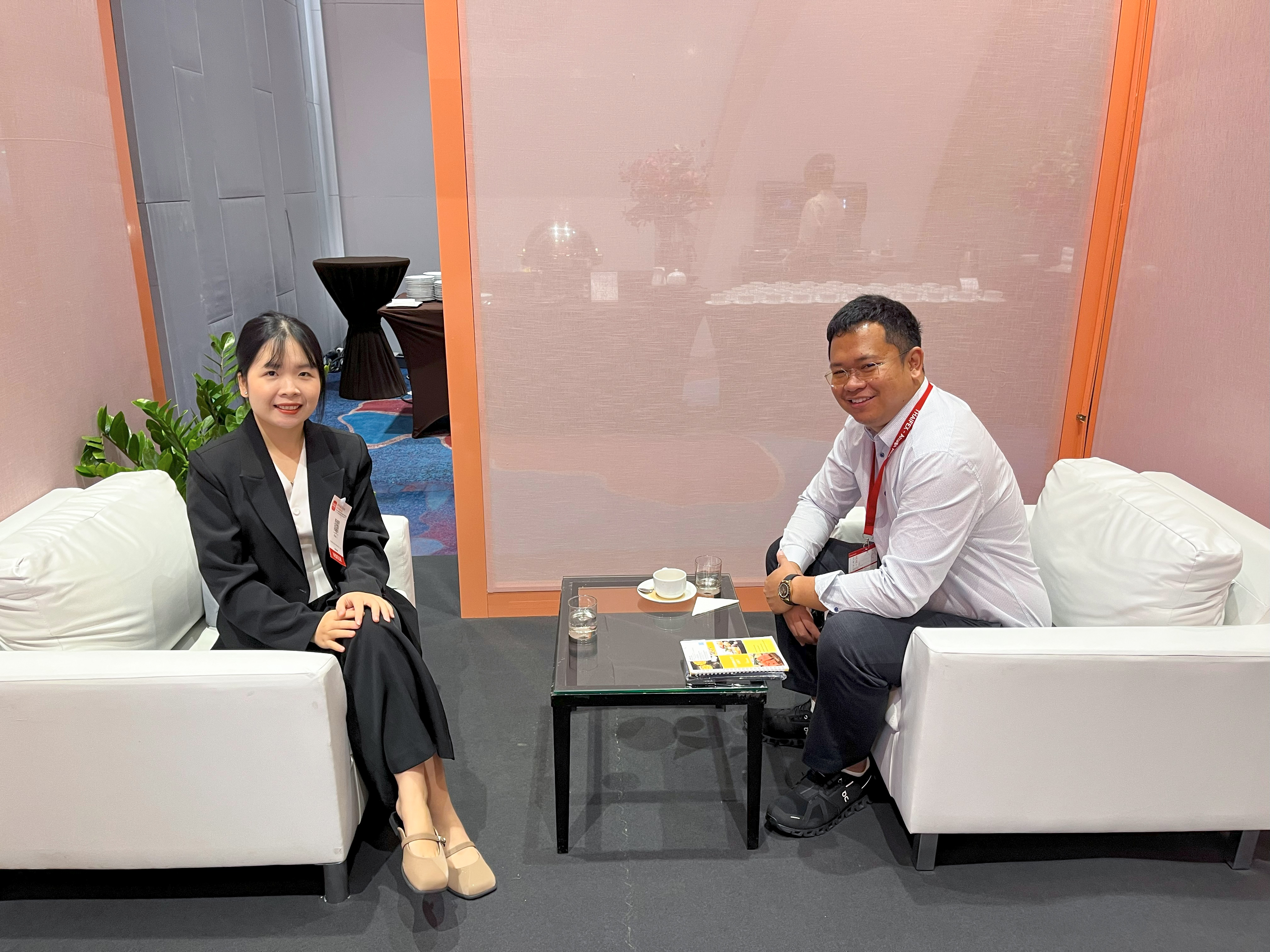 Ms. Jolie Le represents Silvera Food at Thaifex 2025